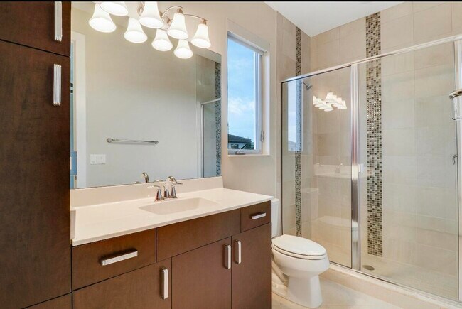Building Photo - 5029 Grandiflora Rd