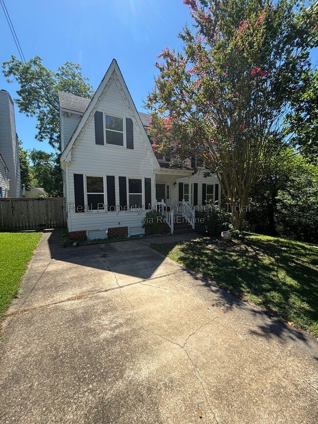 Building Photo - 8956 Belgrave Ave