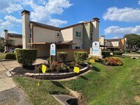 Building Photo - 13210 Old Richmond Rd