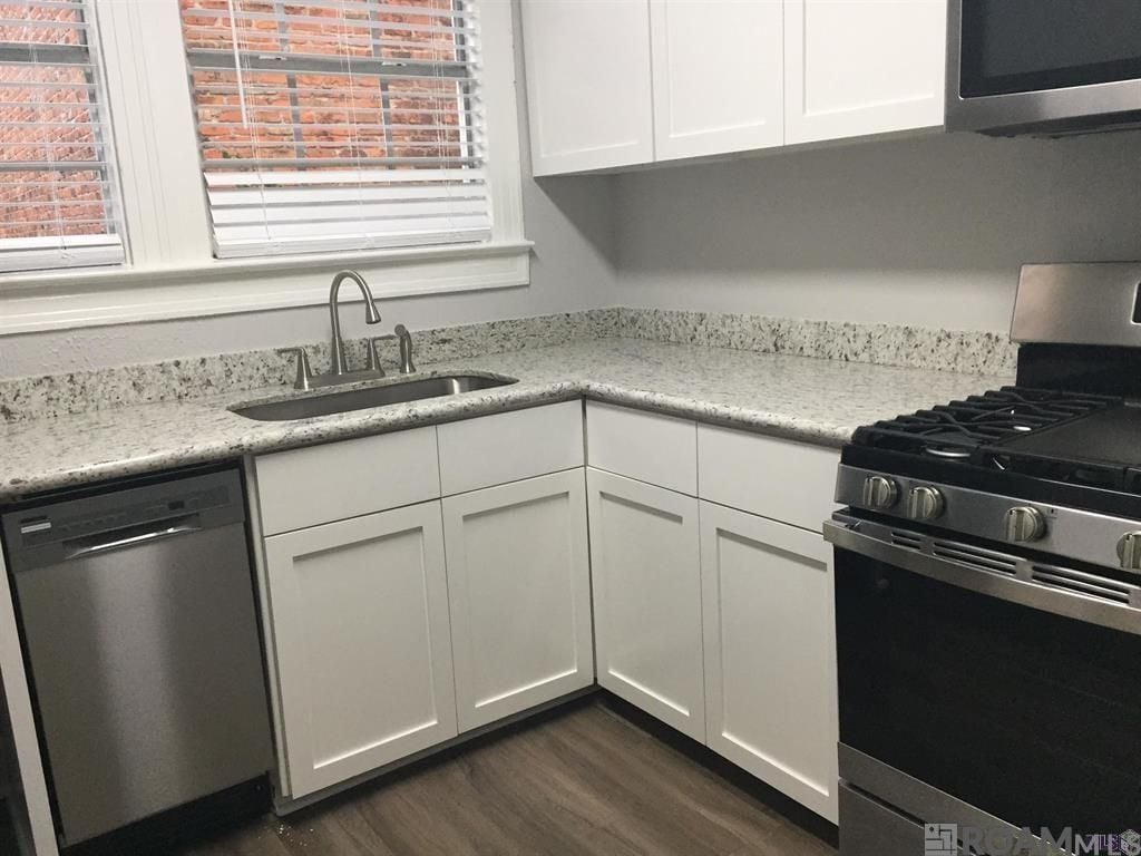 Building Photo - 718 Park Blvd