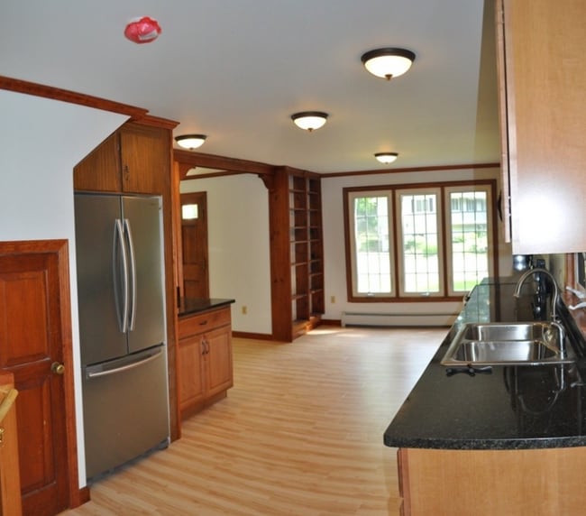 Building Photo - 287 Grantwood Dr