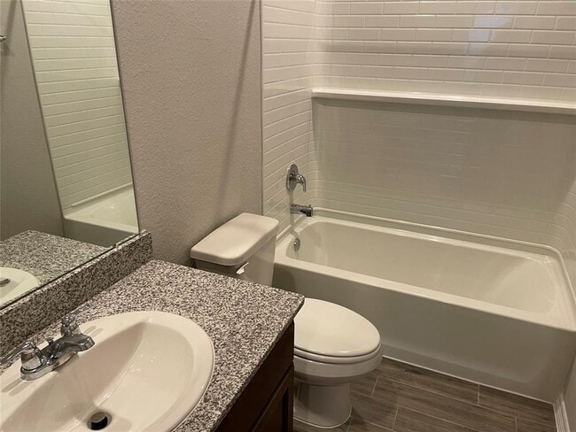Building Photo - 903 Redinger Ridge Dr