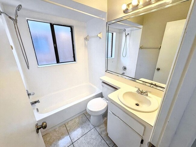 Building Photo - 12715 N 57th St