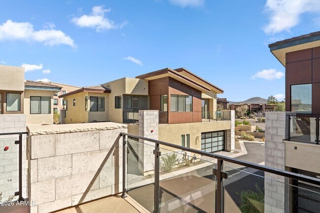 Building Photo - 1 Easy St