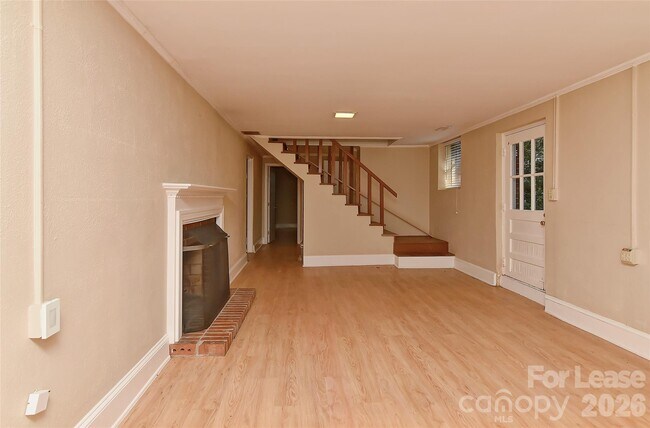 Building Photo - 1215 Sewickley Dr