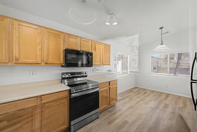 Building Photo - 22820 W Papago St