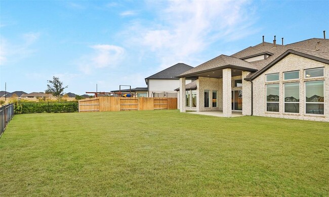 Building Photo - 20715 Yearling Pasture Ln