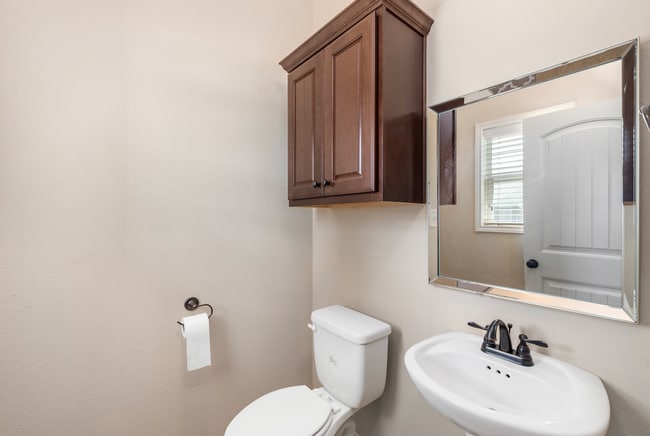 Building Photo - Available July 2026! 3/3.5 Mediterranean S...