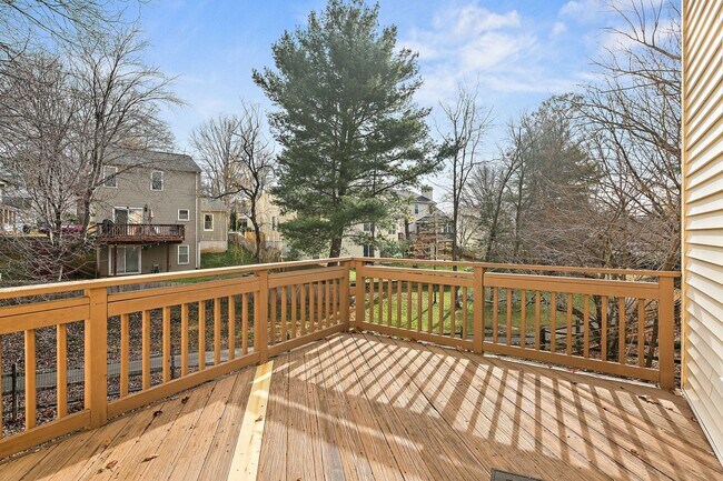 Building Photo - Germantown, MD