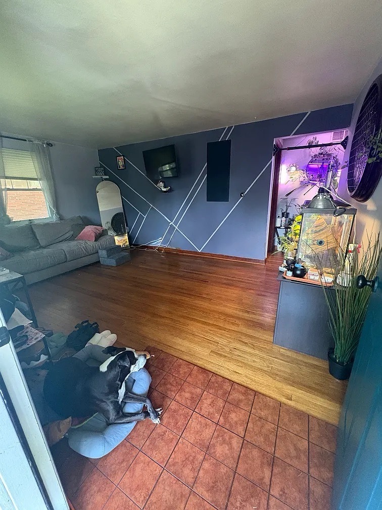 Building Photo - 645 Grandview Ave