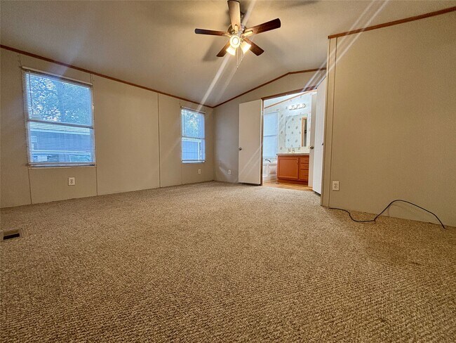 Building Photo - 13295 Pecan Tree Dr