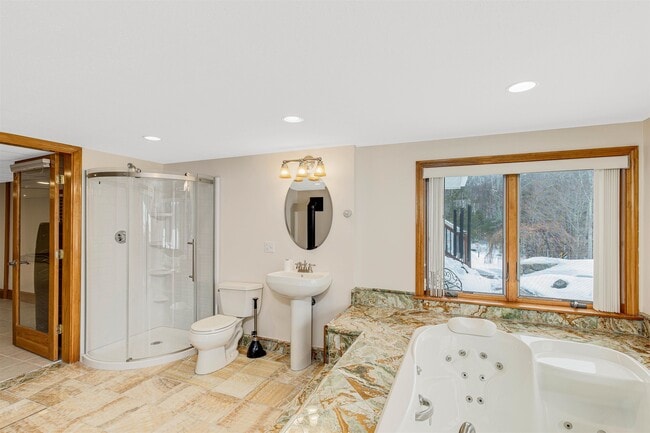 Building Photo - 19 Quimby Ct