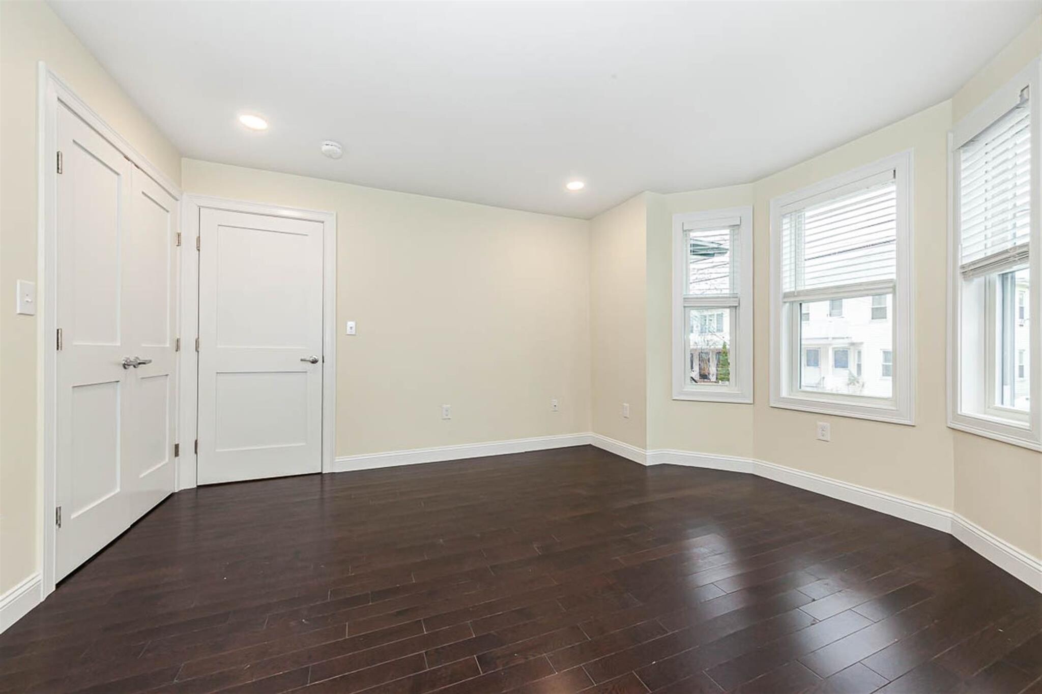 Building Photo - 29 Albion St