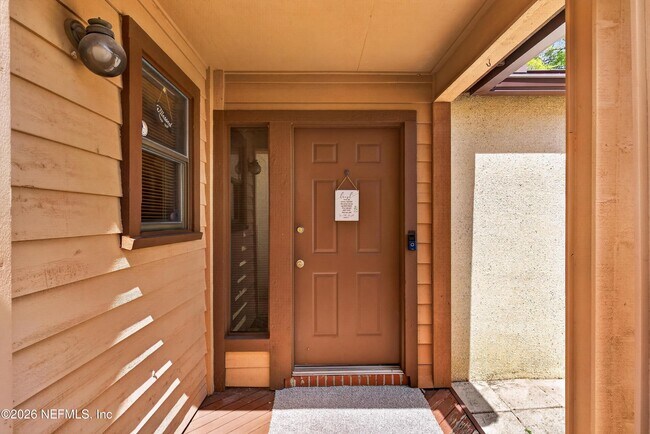 Building Photo - 1964 Oak Twist Ct