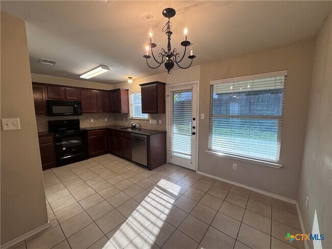 Building Photo - 5200 Lions Gate Ln