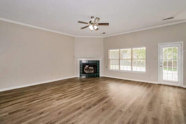 Building Photo - 4971 Trent Cove