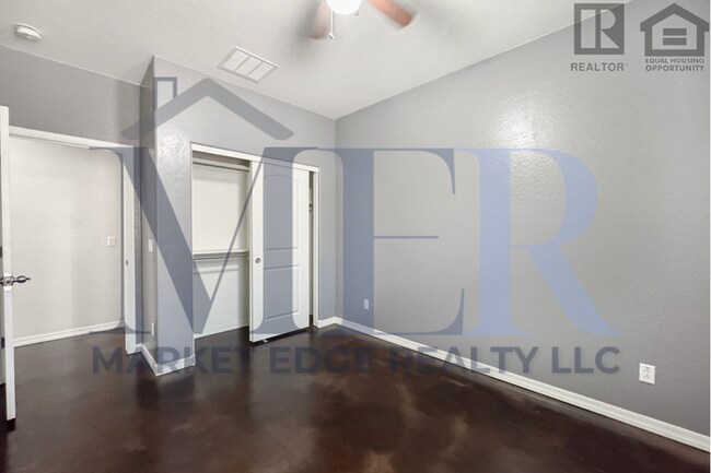 Building Photo - 3Bed/2Bath Home at Ray Rd/Higley! $199 MOVE-IN SPECIAL! Ready for Immediate Move-In!