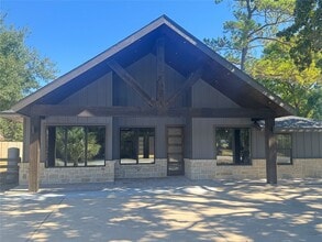 Building Photo - 12518 Mile Dr