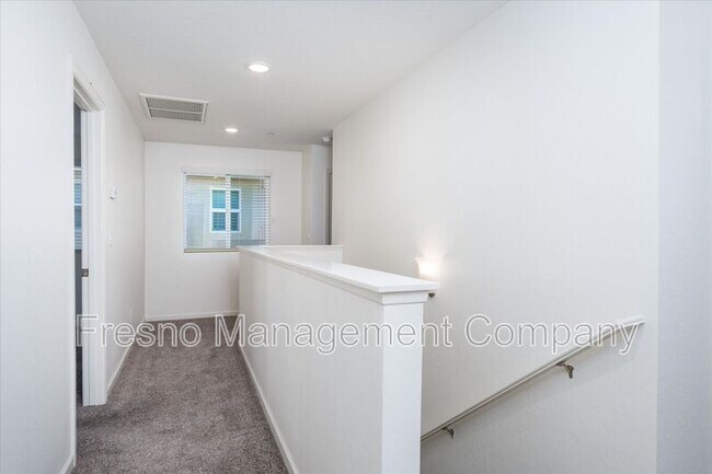 Building Photo - 3740 Highpark Way