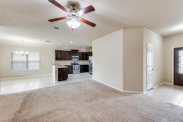 Building Photo - 1028 Lake Woodland Dr