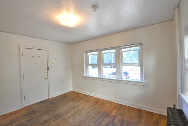 Building Photo - Available for August 2026 preleasing! Studio on the Hill