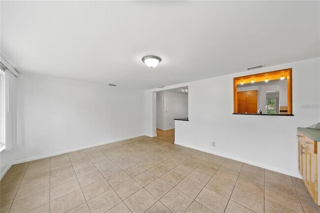 Building Photo - 1812 Lady Mary Dr