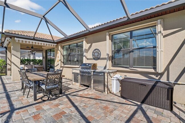 Building Photo - 11343 Tiverton Trce