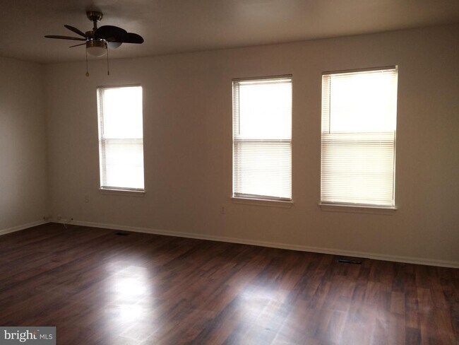 Building Photo - 14522 Wexhall Terrace
