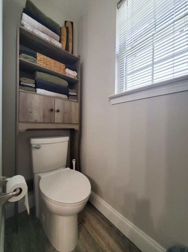 Building Photo - Beautiful 2-Bedroom, 2-Bath Townhome in Gated Community – Section 8 Welcome! Furniture Not Included!