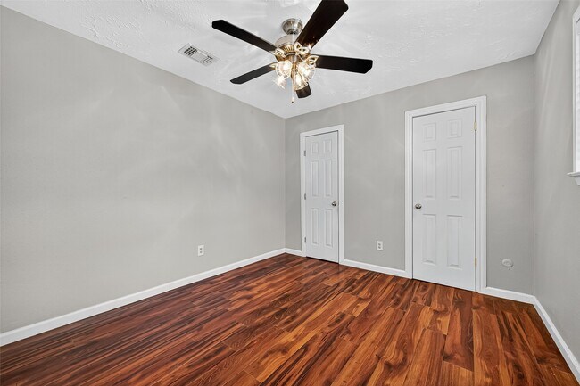 Building Photo - 7414 Breccia Dr