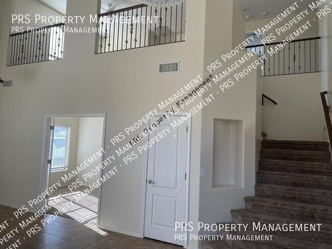 Building Photo - 4816 S Emery-