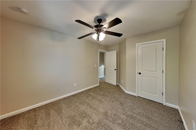 Building Photo - 4826 Clarkstone Dr