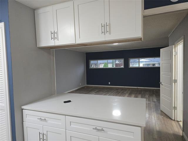 Building Photo - 1818 E Lovers Ln