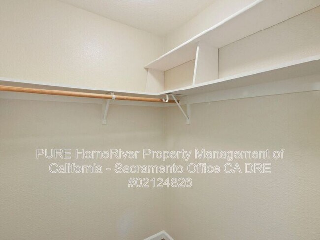 Building Photo - 4468 Dusham Cir