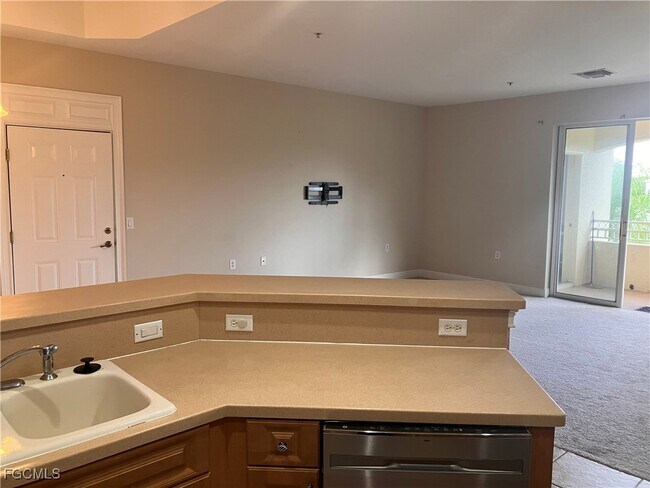 Building Photo - 2904 Tuscan Dr