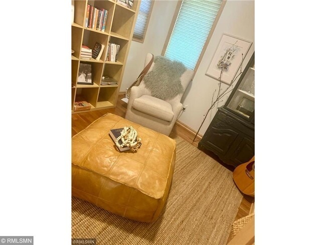 Building Photo - 39 Grove St