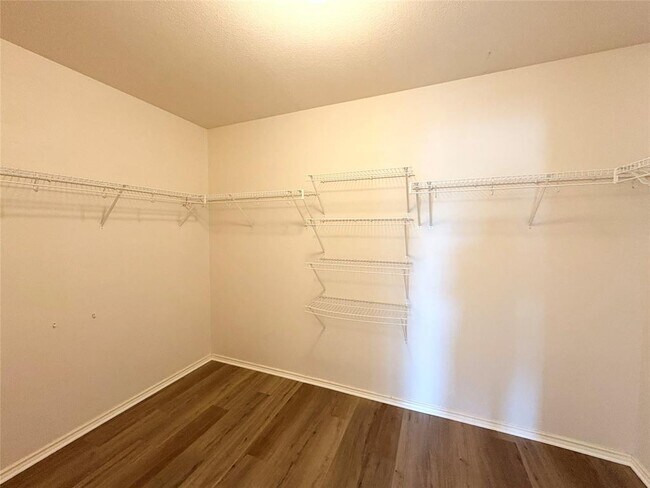 Building Photo - 800 Bull Creek Pkwy