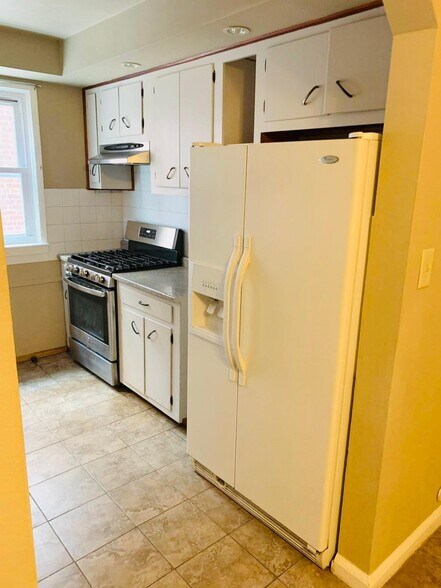 Building Photo - 2931 Mickle Ave