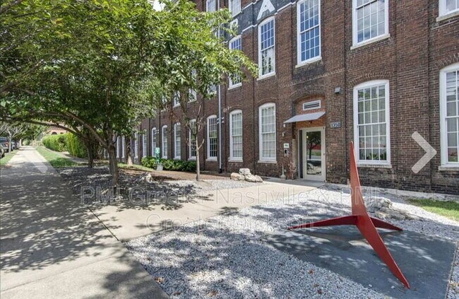 Building Photo - 1350 Rosa L Parks Blvd