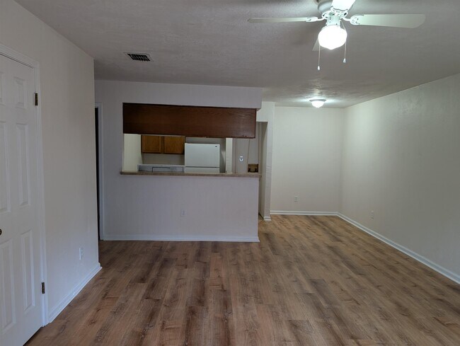 Building Photo - 3891 Osprey Cir