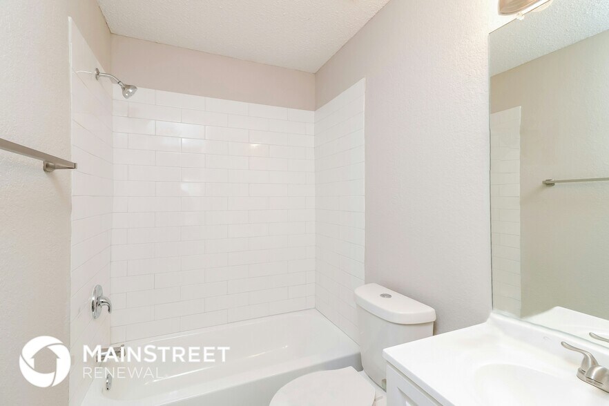 Building Photo - 6720 Bighorn Ridge