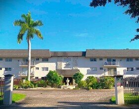 Building Photo - 8475 SW 94th St