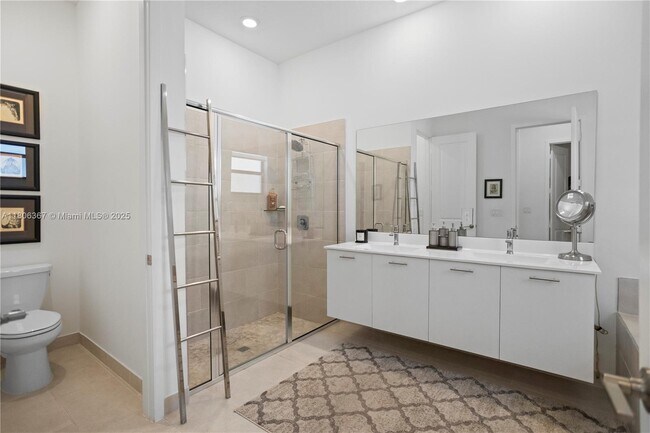 Building Photo - 4407 SW 175th Ave