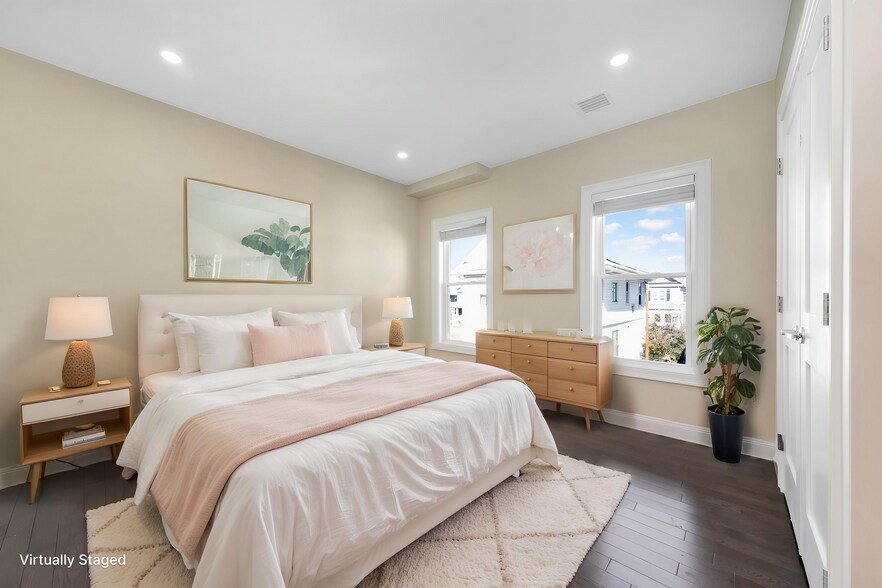 Building Photo - 43 Wright Ave