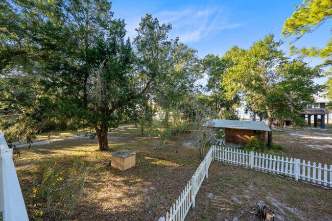 Building Photo - 1748 Malone Ln