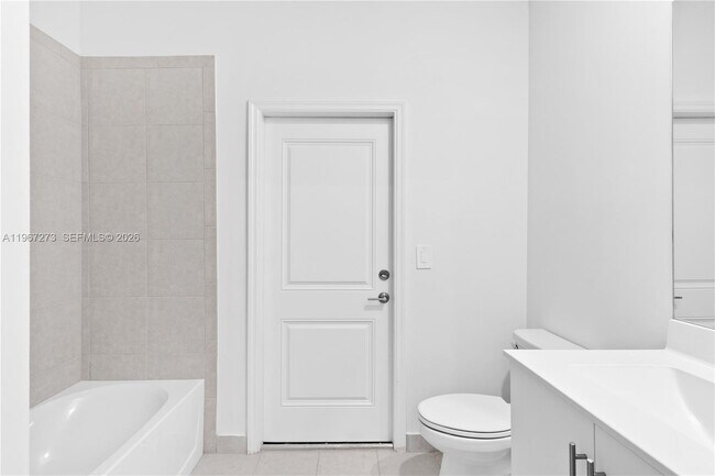 Building Photo - 11947 SW 241 Ter