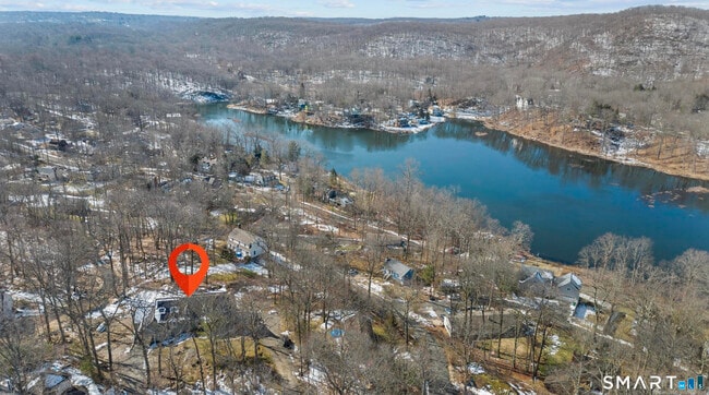 Building Photo - 18 Madeline Dr