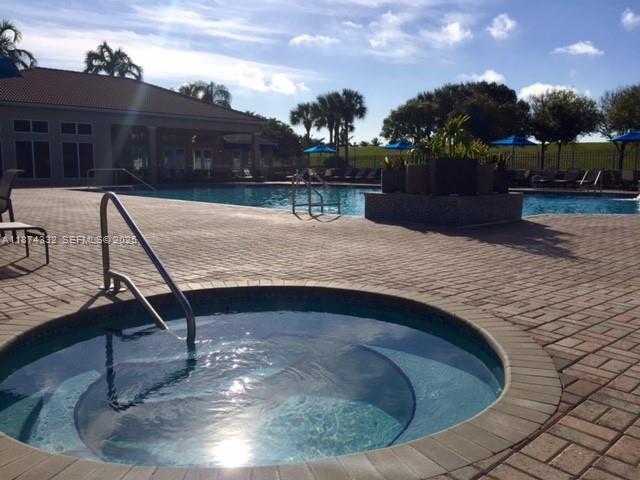 Building Photo - 1140 Oysterwood St