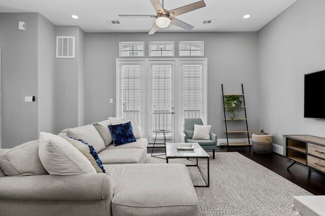 Building Photo - 2120 Genesee St