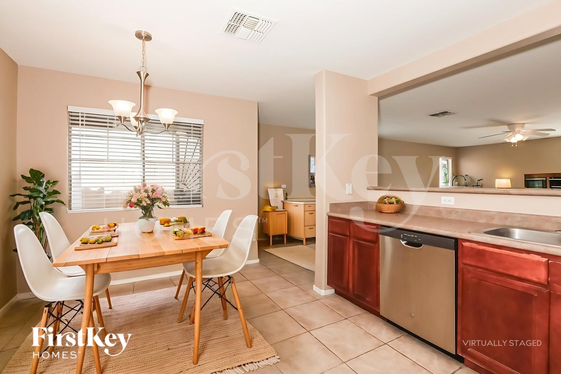 Building Photo - 1671 Maddison Cir